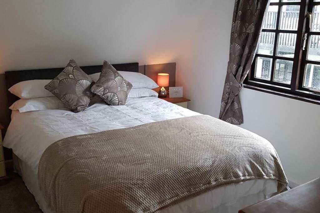 20 Tudor Court " Four Star Aa Accommodation" Hayle Exterior foto